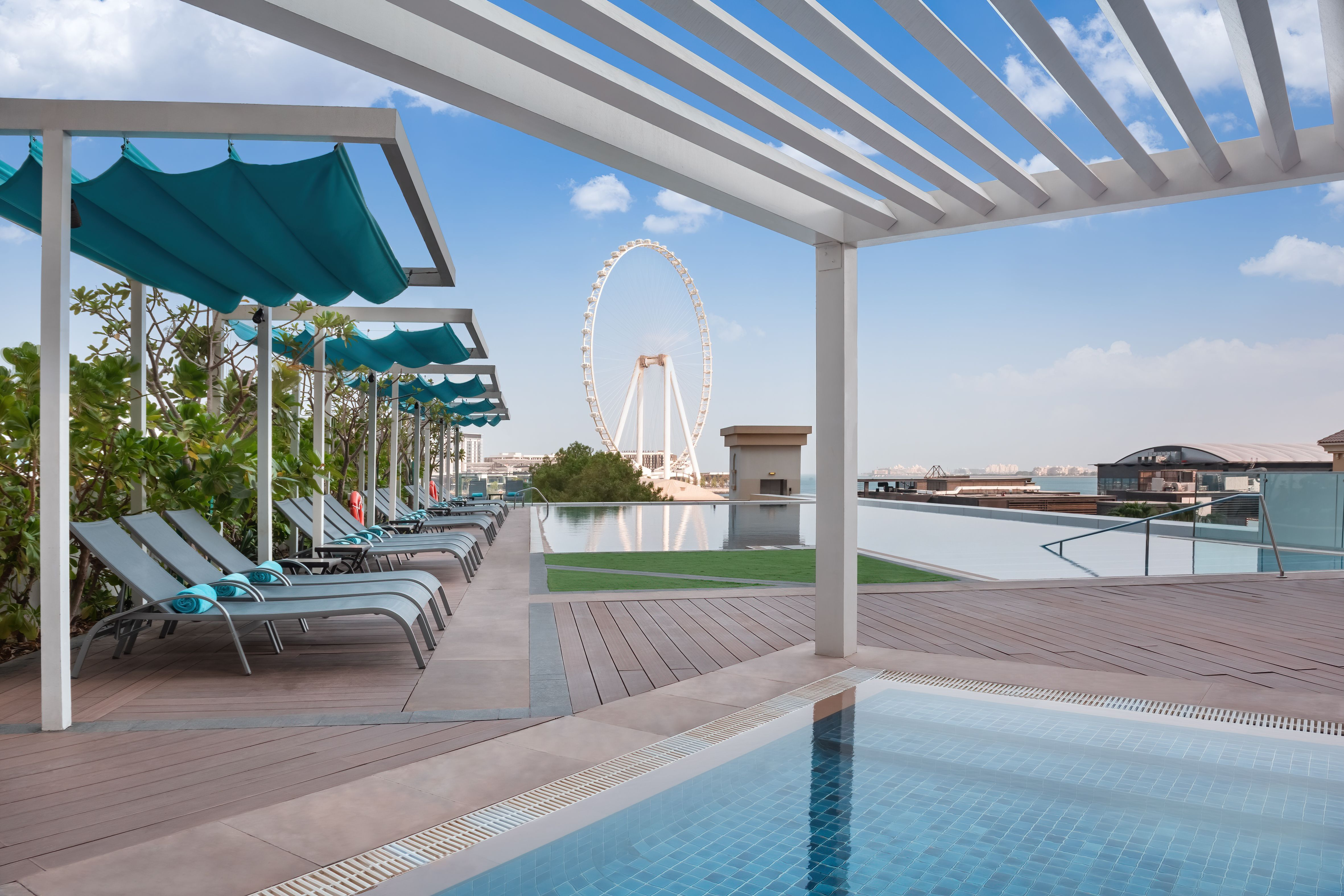 hotel_img