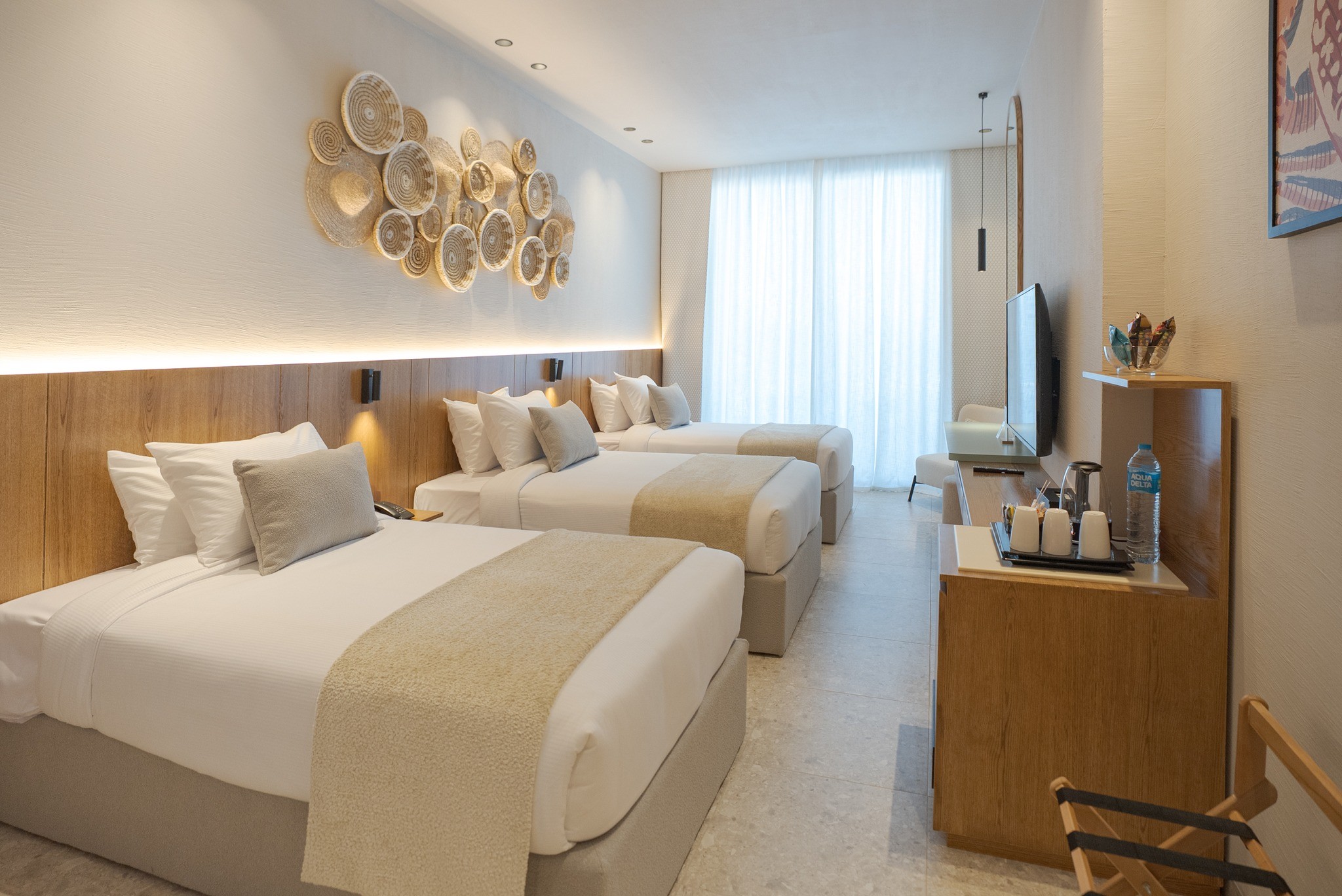 hotel_img