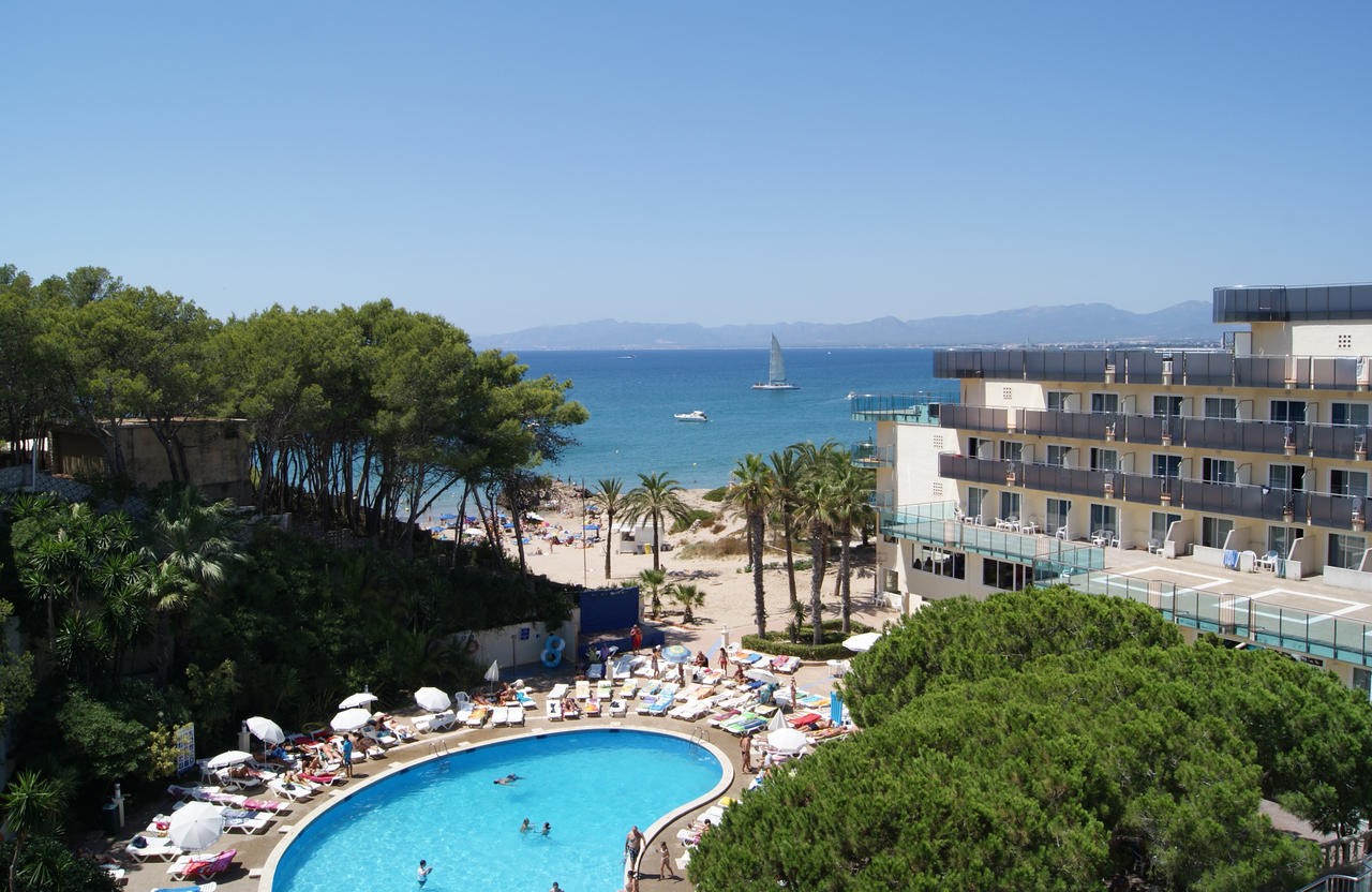 hotel_img