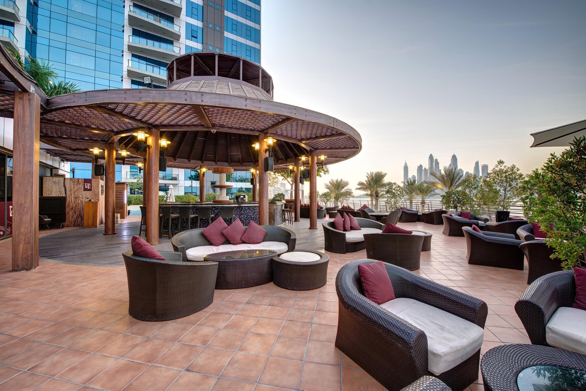 hotel_img