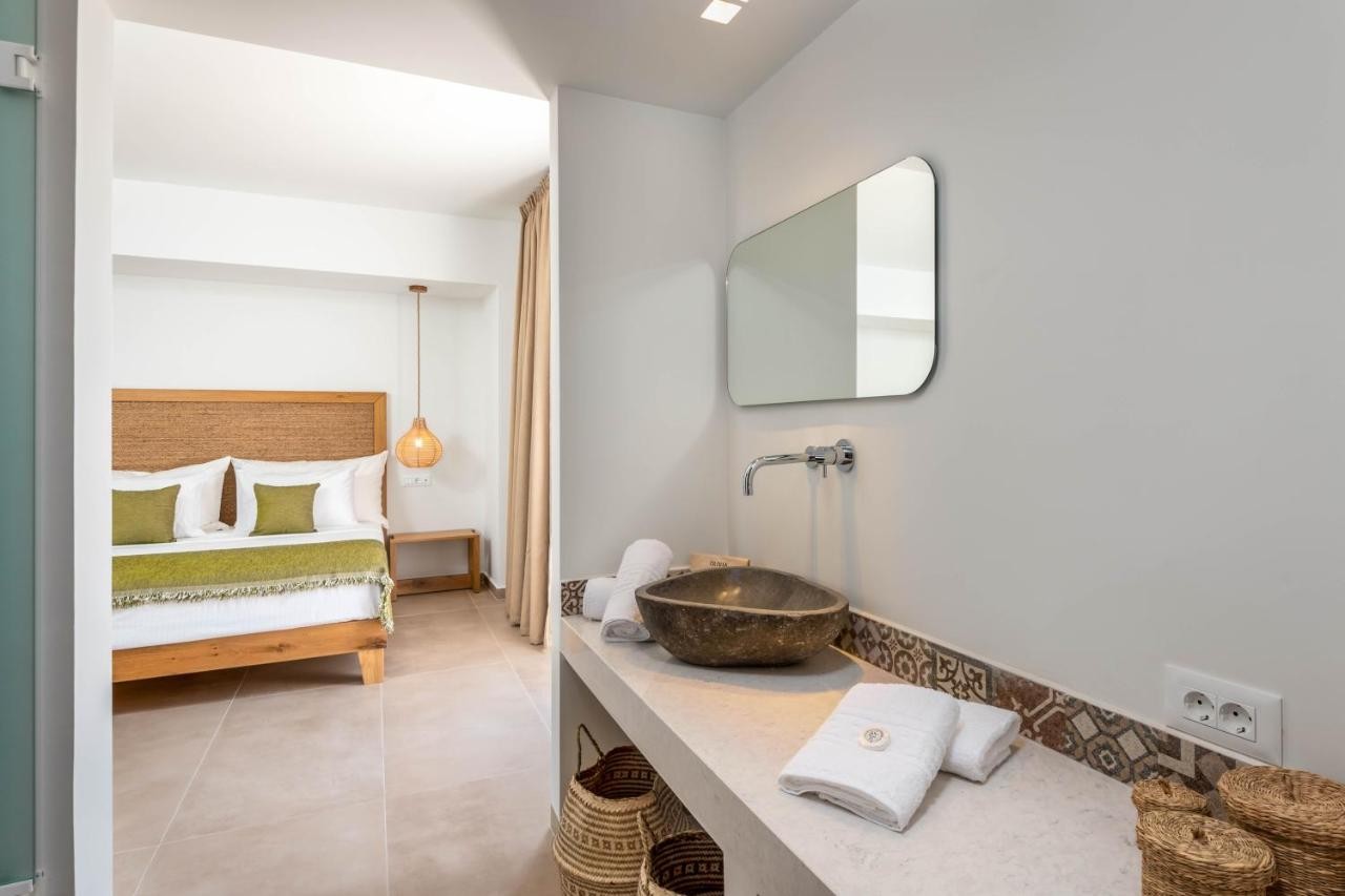 hotel_img