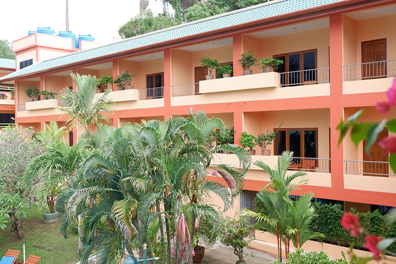 hotel_img