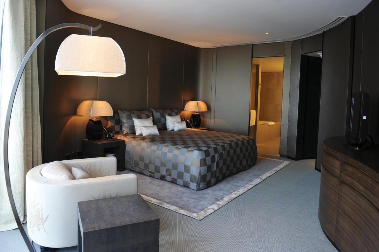 hotel_img