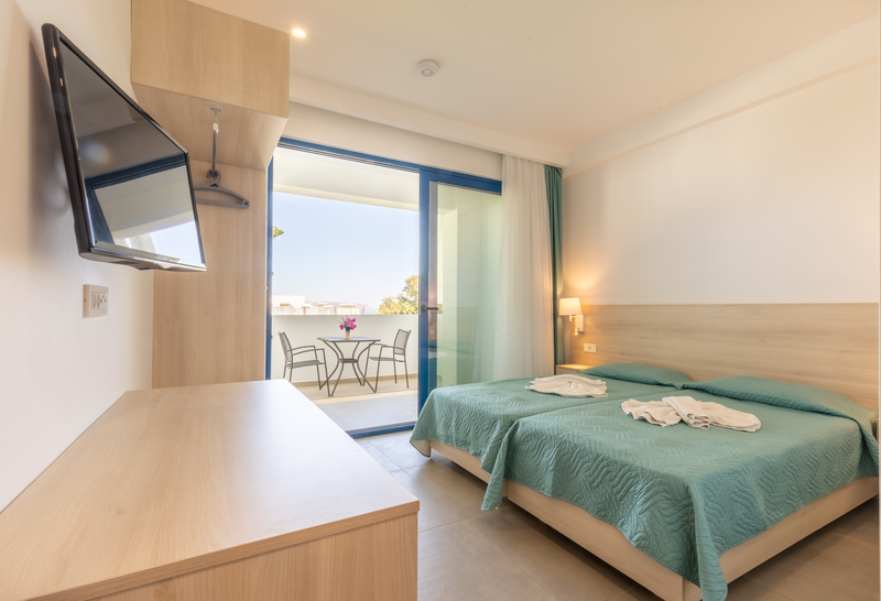 hotel_img