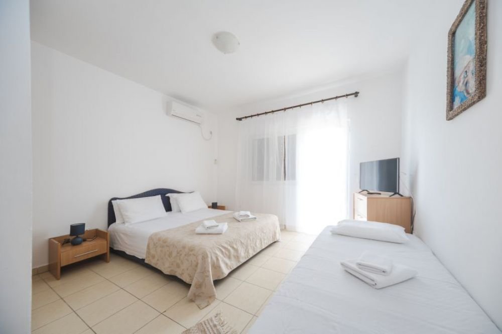 hotel_img