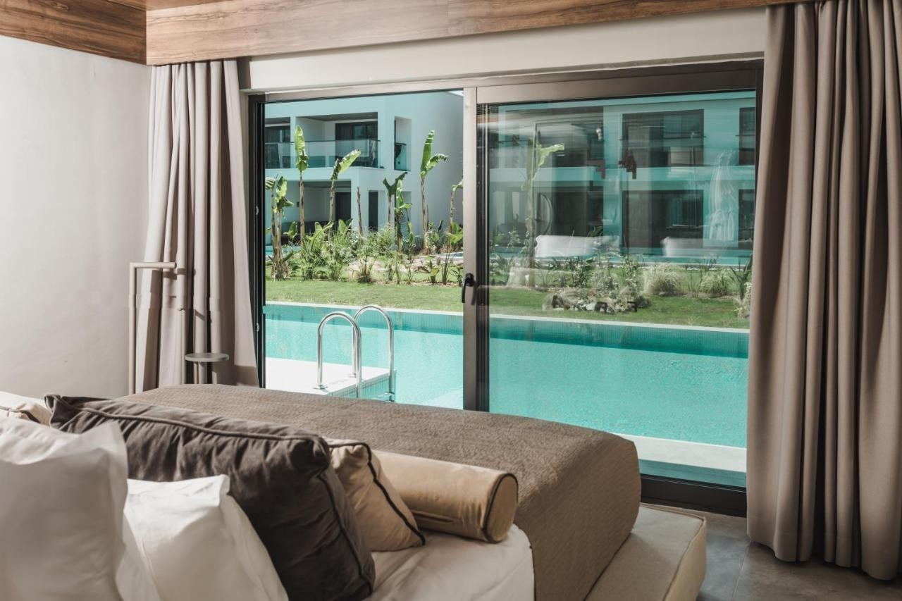 hotel_img