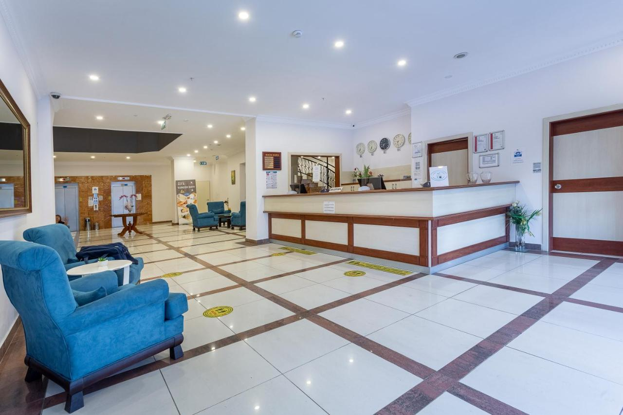 hotel_img