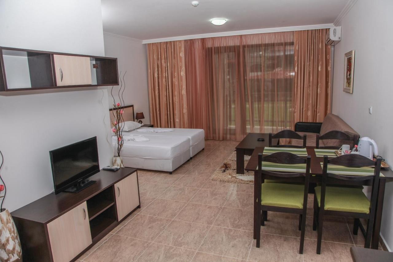 hotel_img