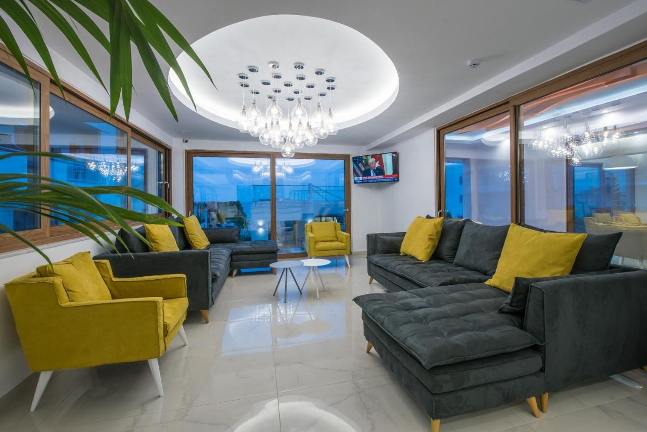 hotel_img