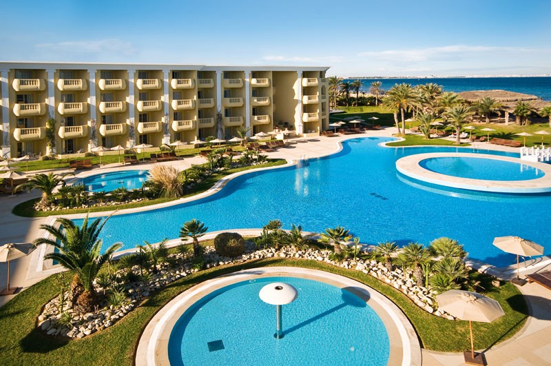 hotel_img