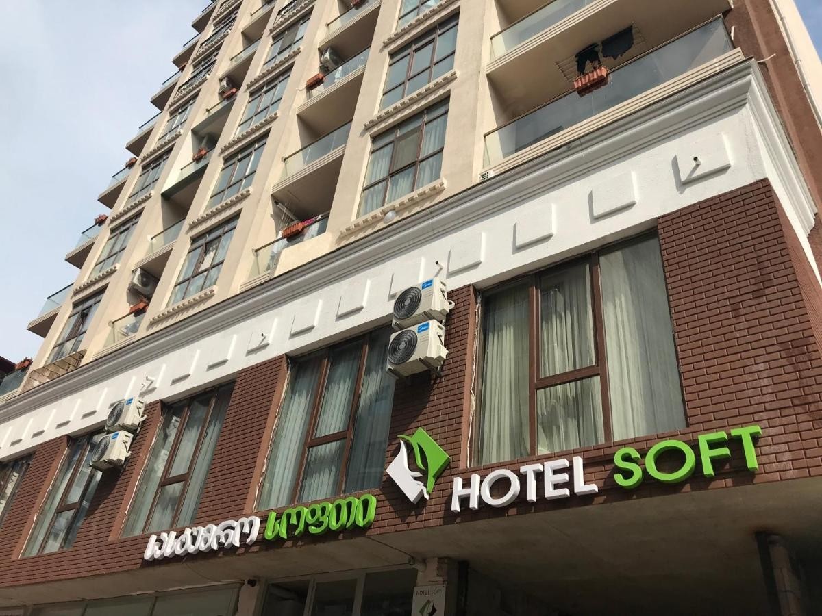 hotel_img