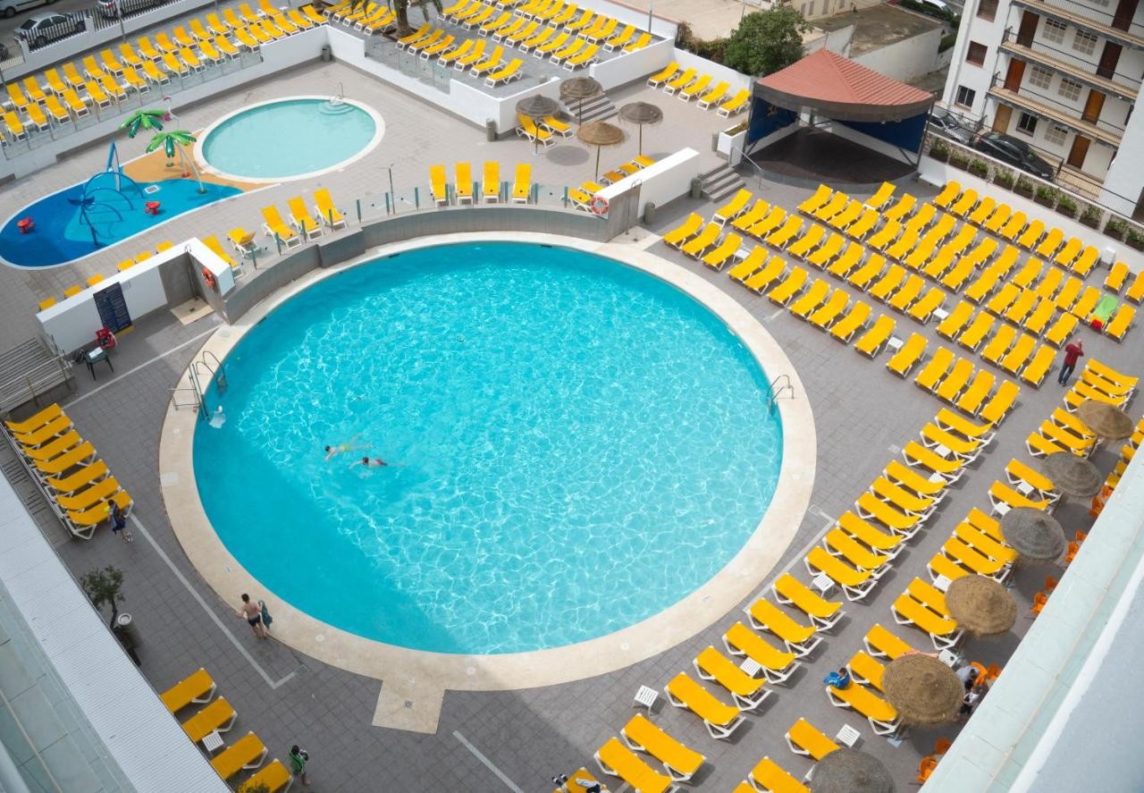 hotel_img