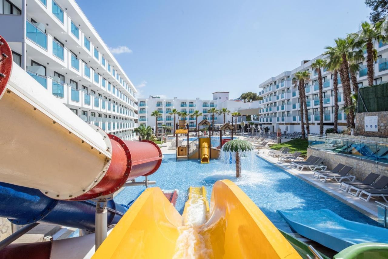 hotel_img