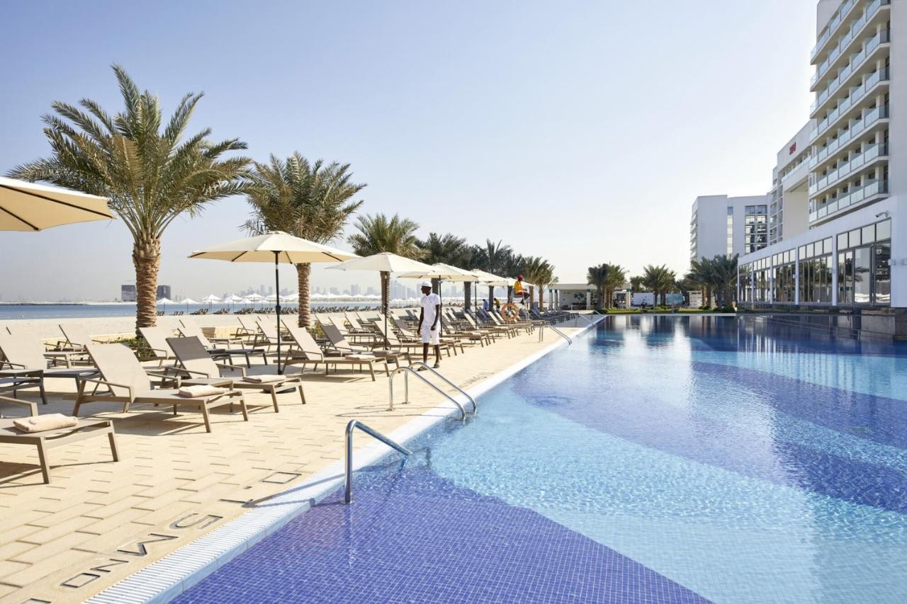 hotel_img