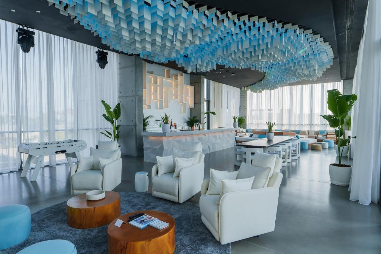 hotel_img