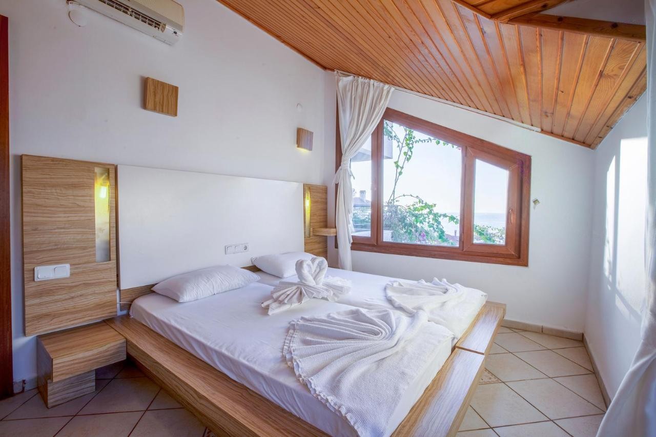 hotel_img
