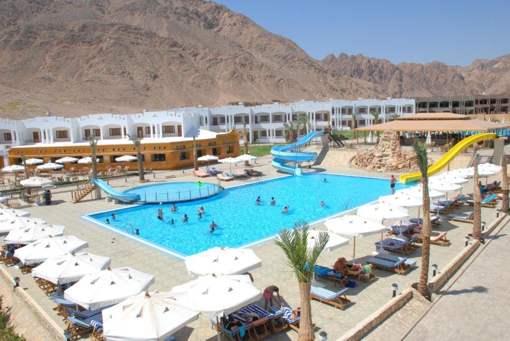 hotel_img