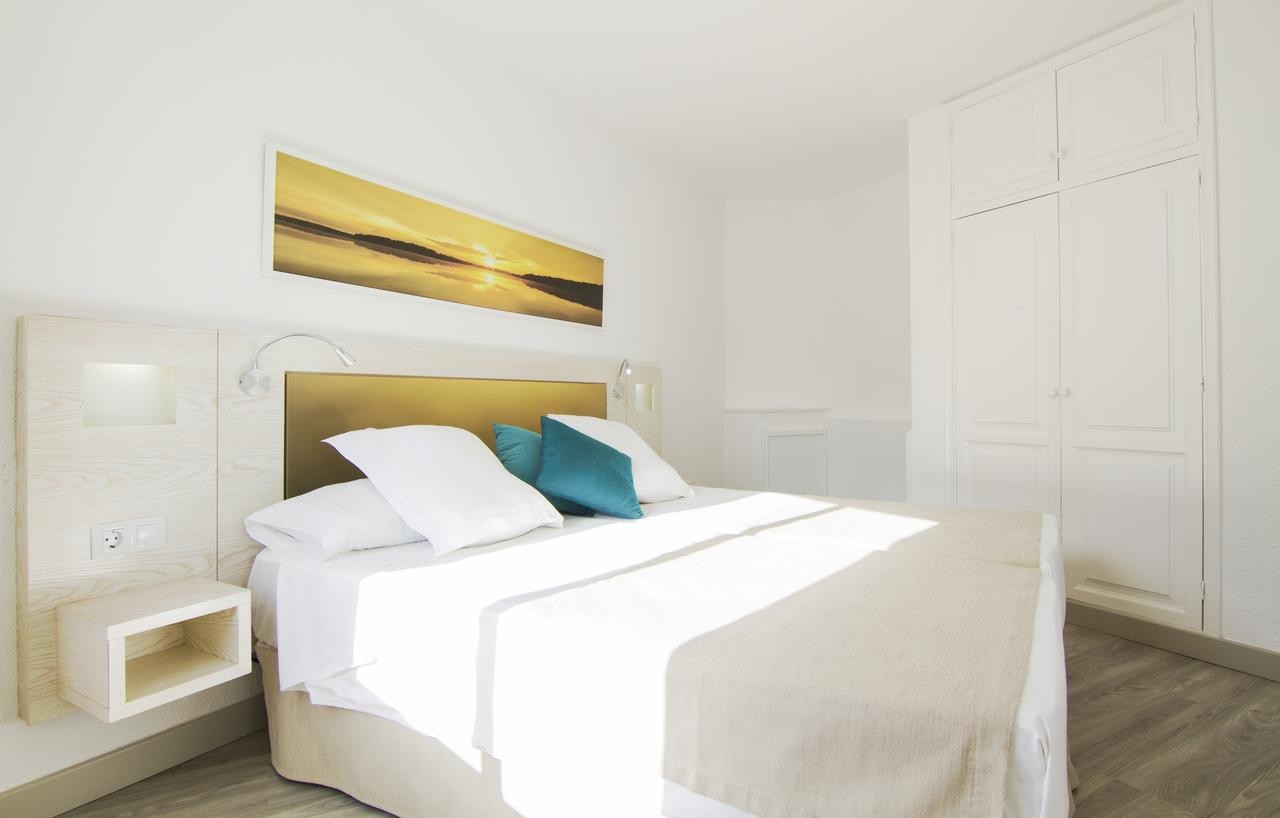 hotel_img