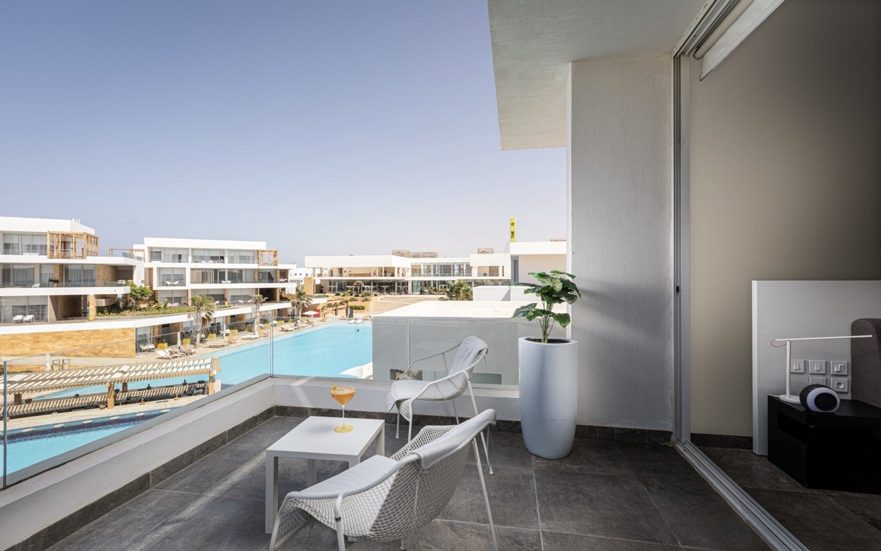 hotel_img