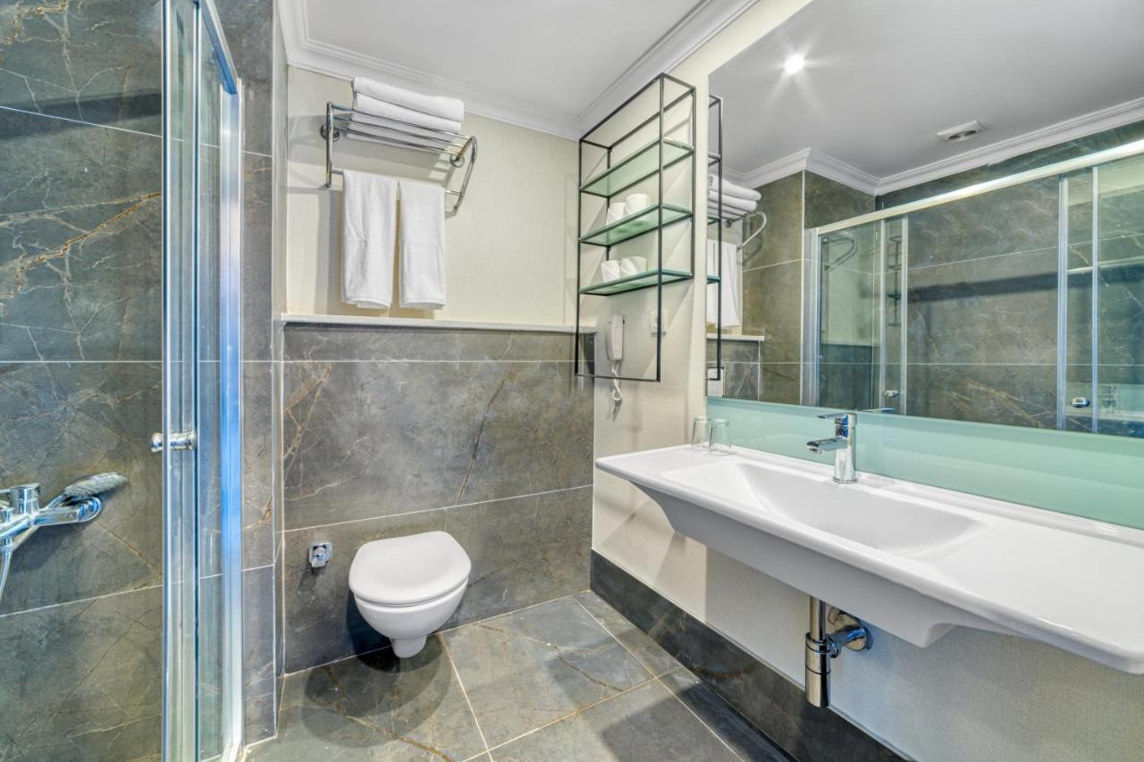 hotel_img
