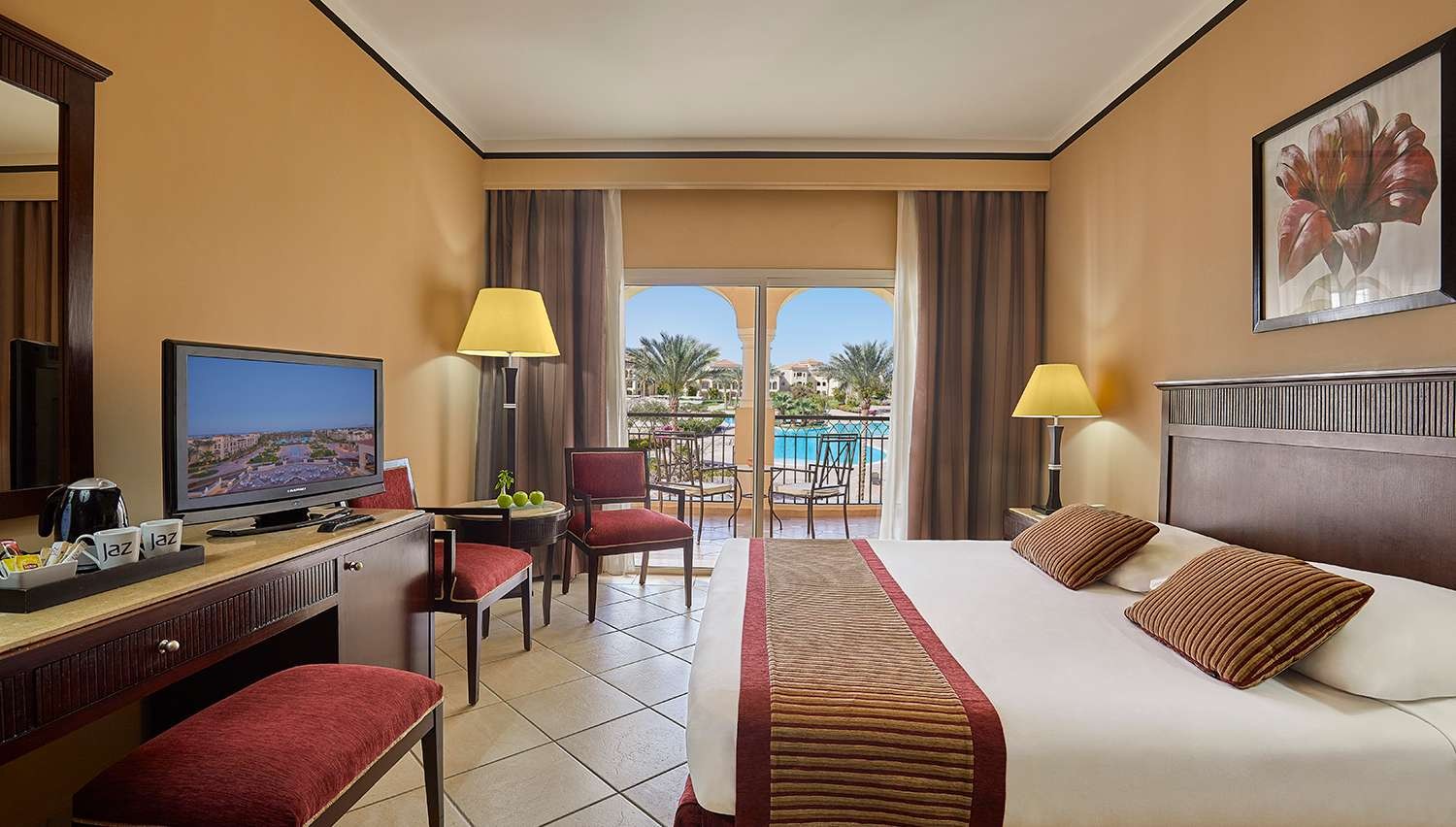 hotel_img