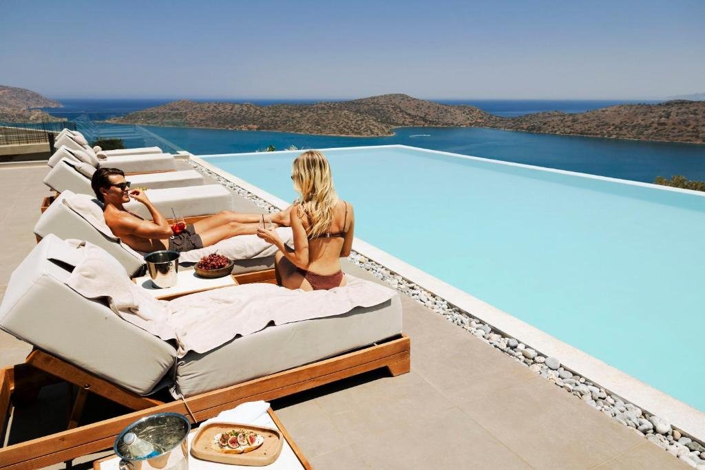 hotel_img