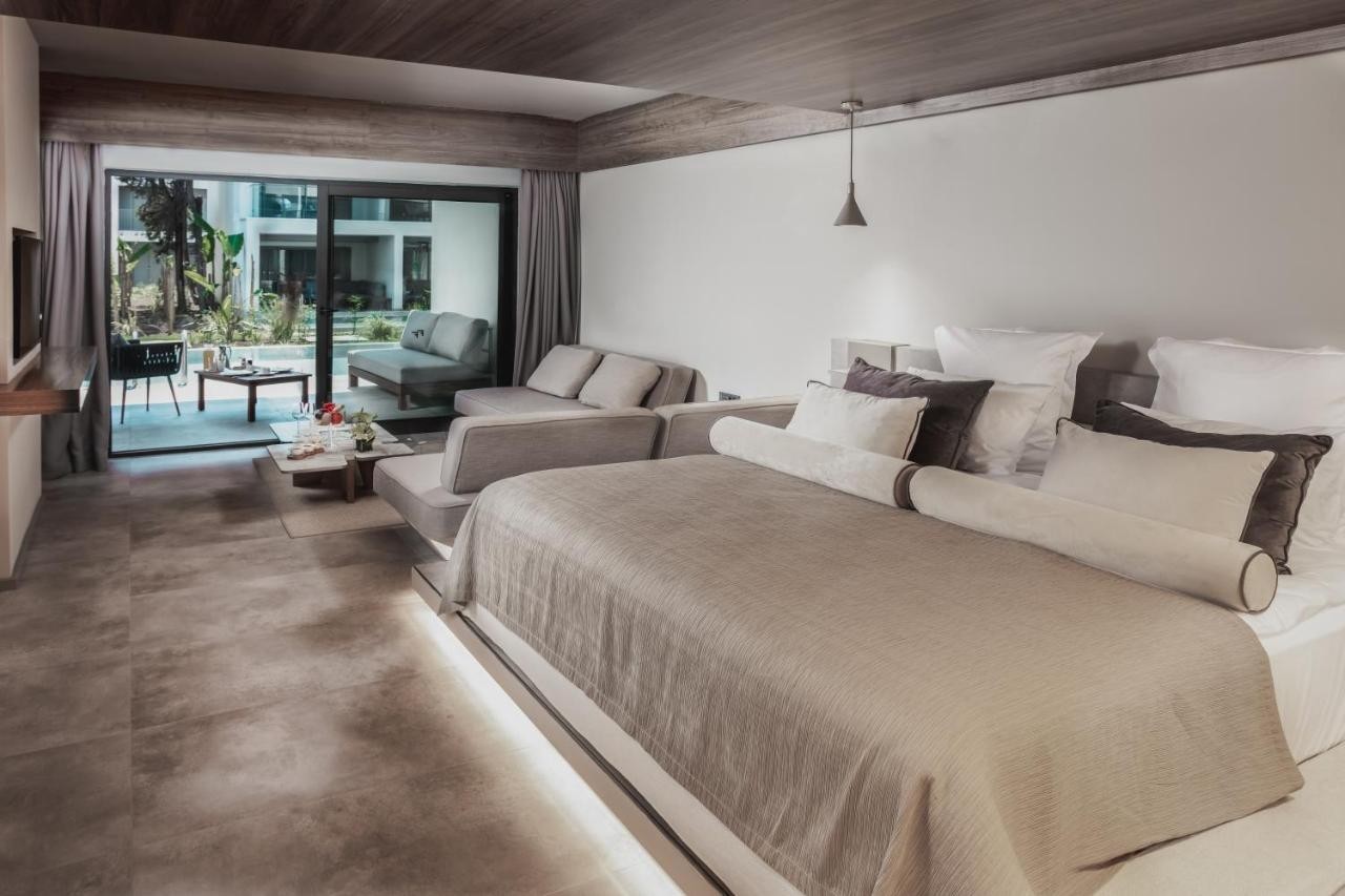 hotel_img