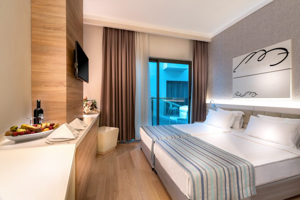 hotel_img