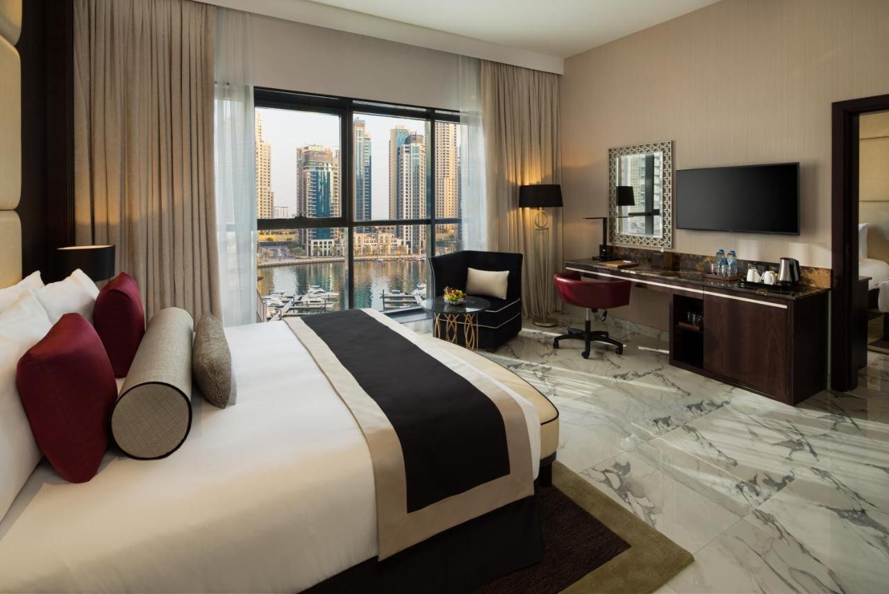 hotel_img