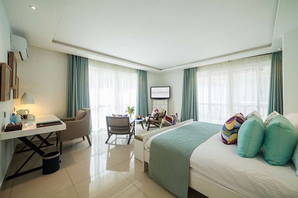 hotel_img