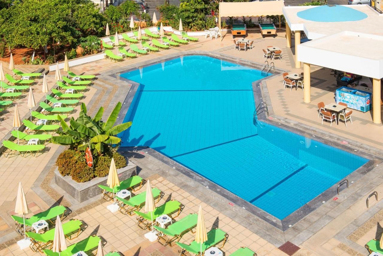 hotel_img