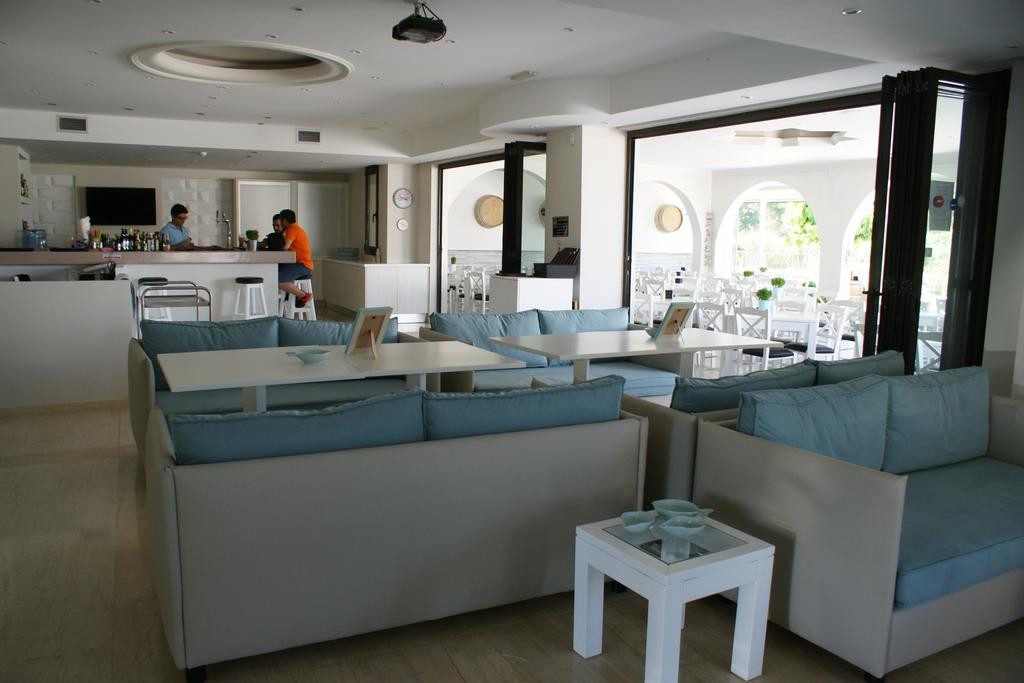 hotel_img