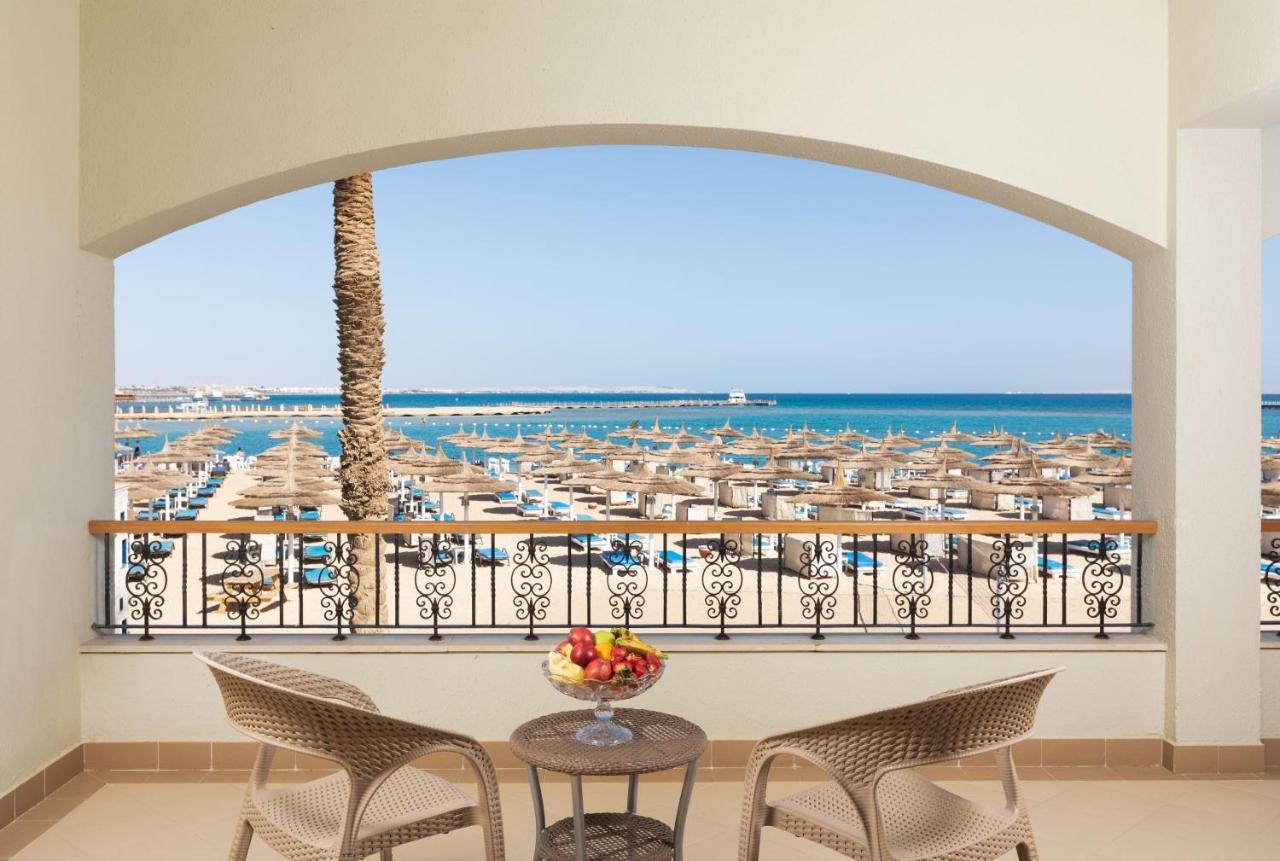 hotel_img