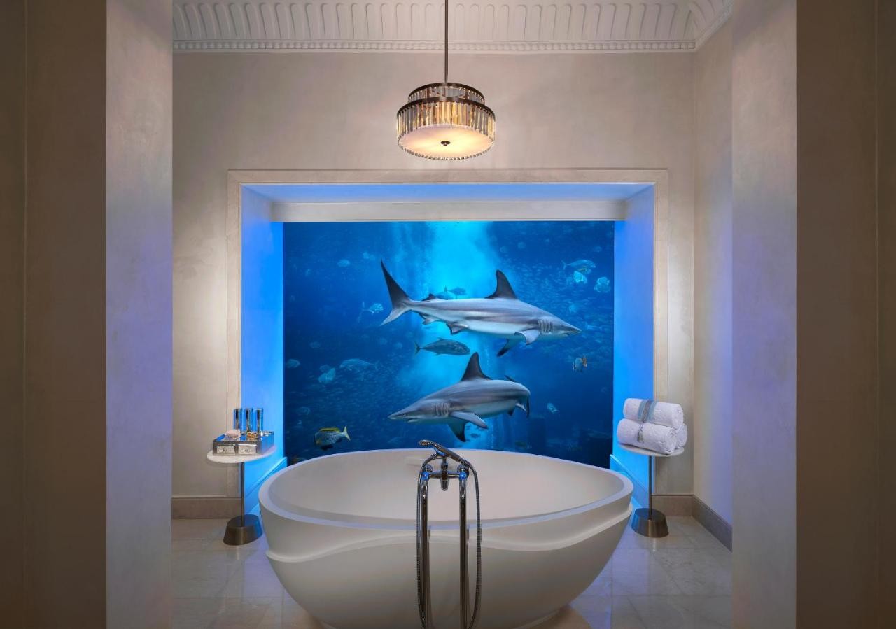 hotel_img