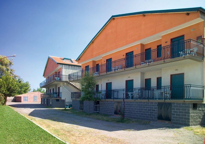 hotel_img