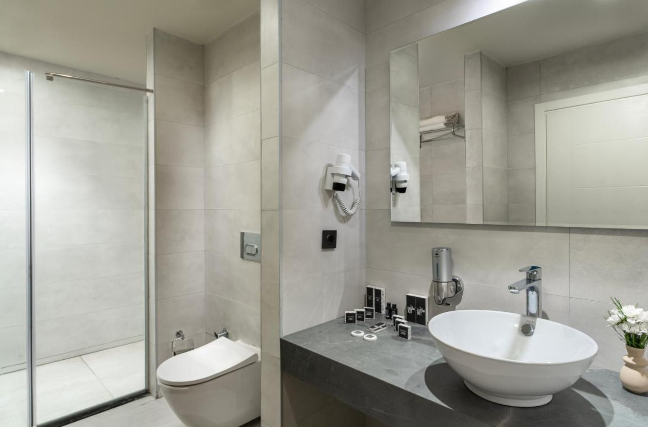 hotel_img