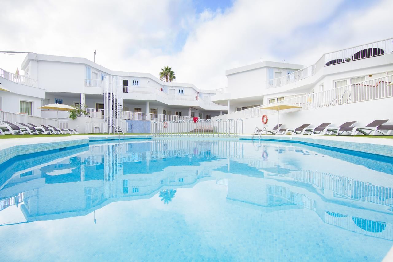 hotel_img