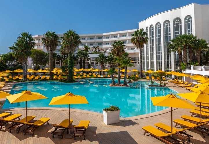 hotel_img