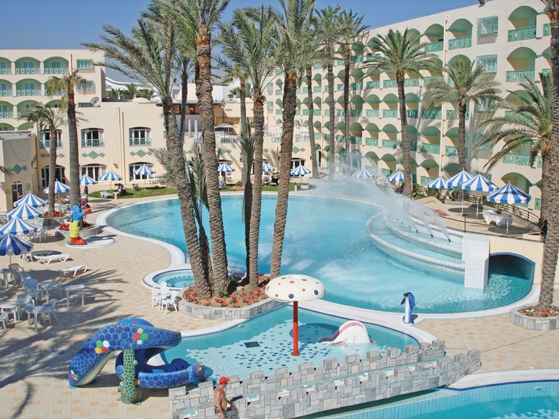 hotel_img