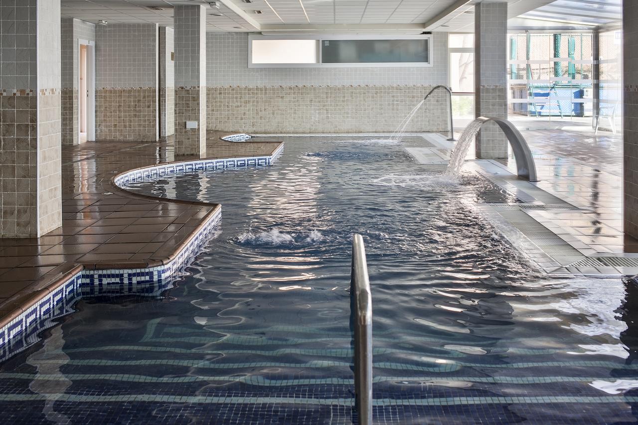 hotel_img
