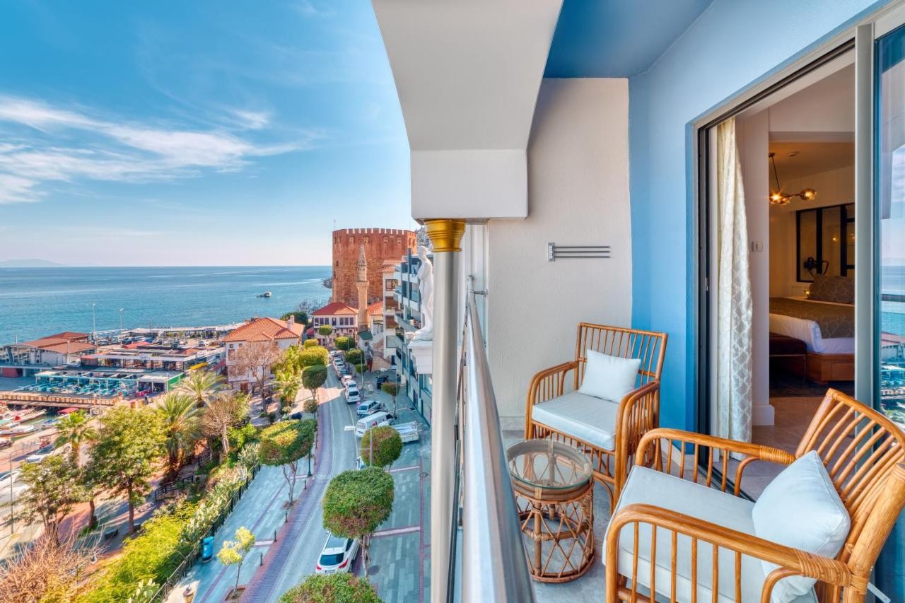 hotel_img