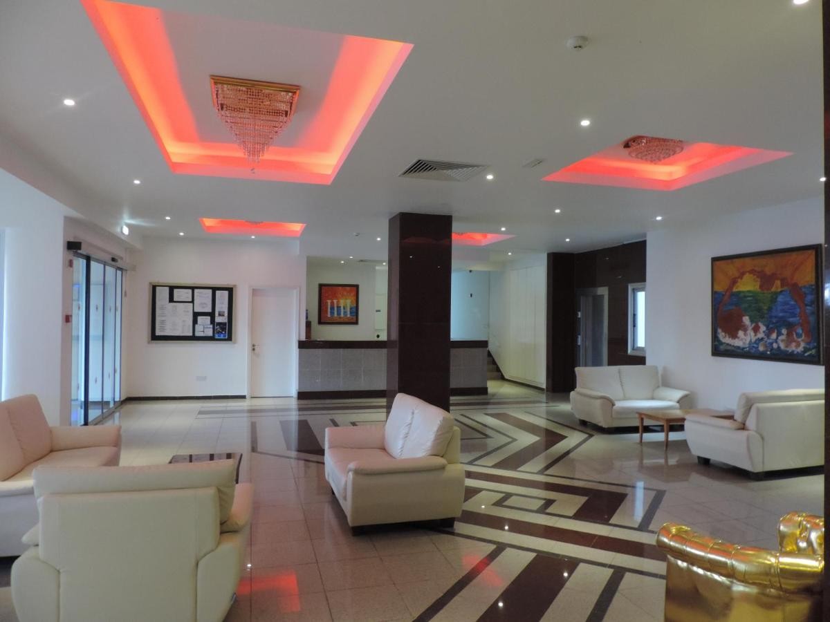 hotel_img