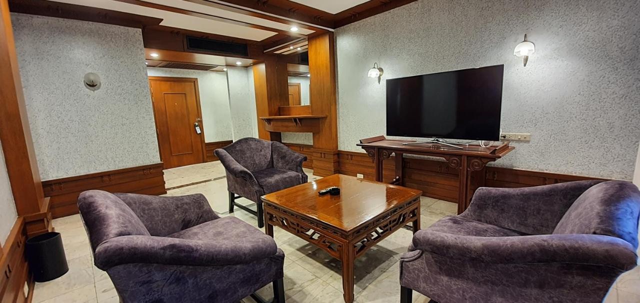 hotel_img