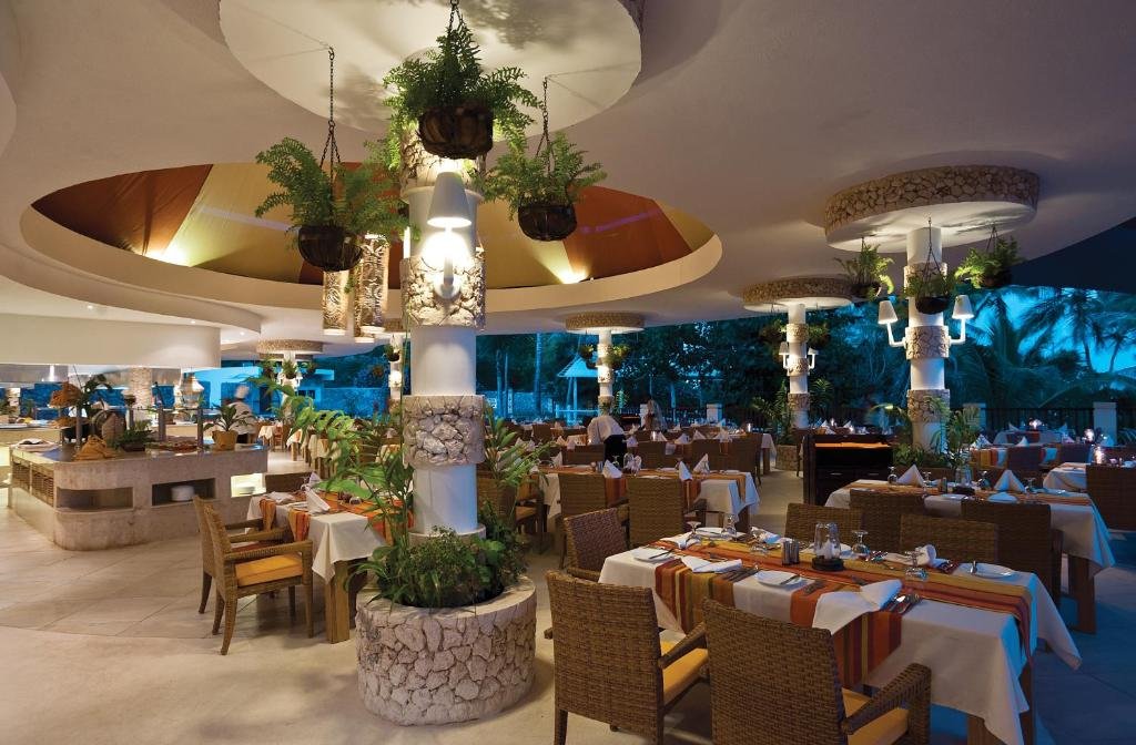 hotel_img