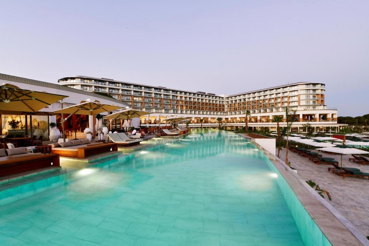 hotel_img