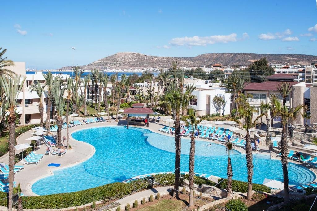 hotel_img