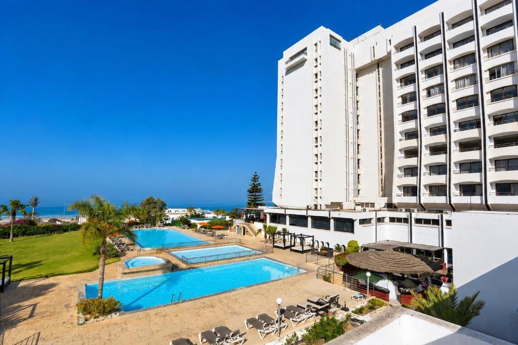 hotel_img