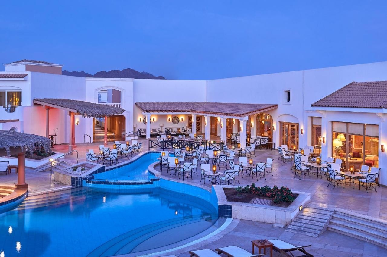 hotel_img