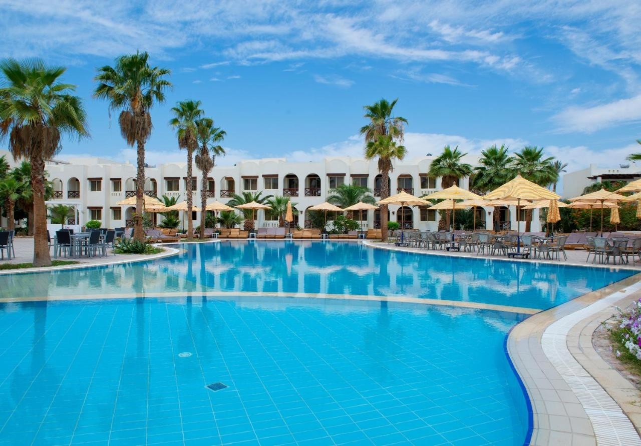 hotel_img