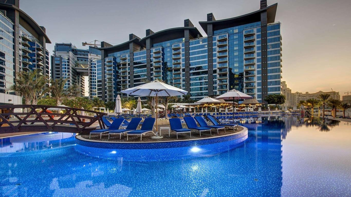 hotel_img